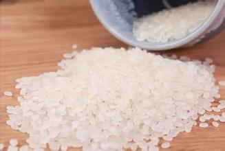 判斷大米新陳的簡(jiǎn)單方法 判斷大米新陳的簡(jiǎn)單方法